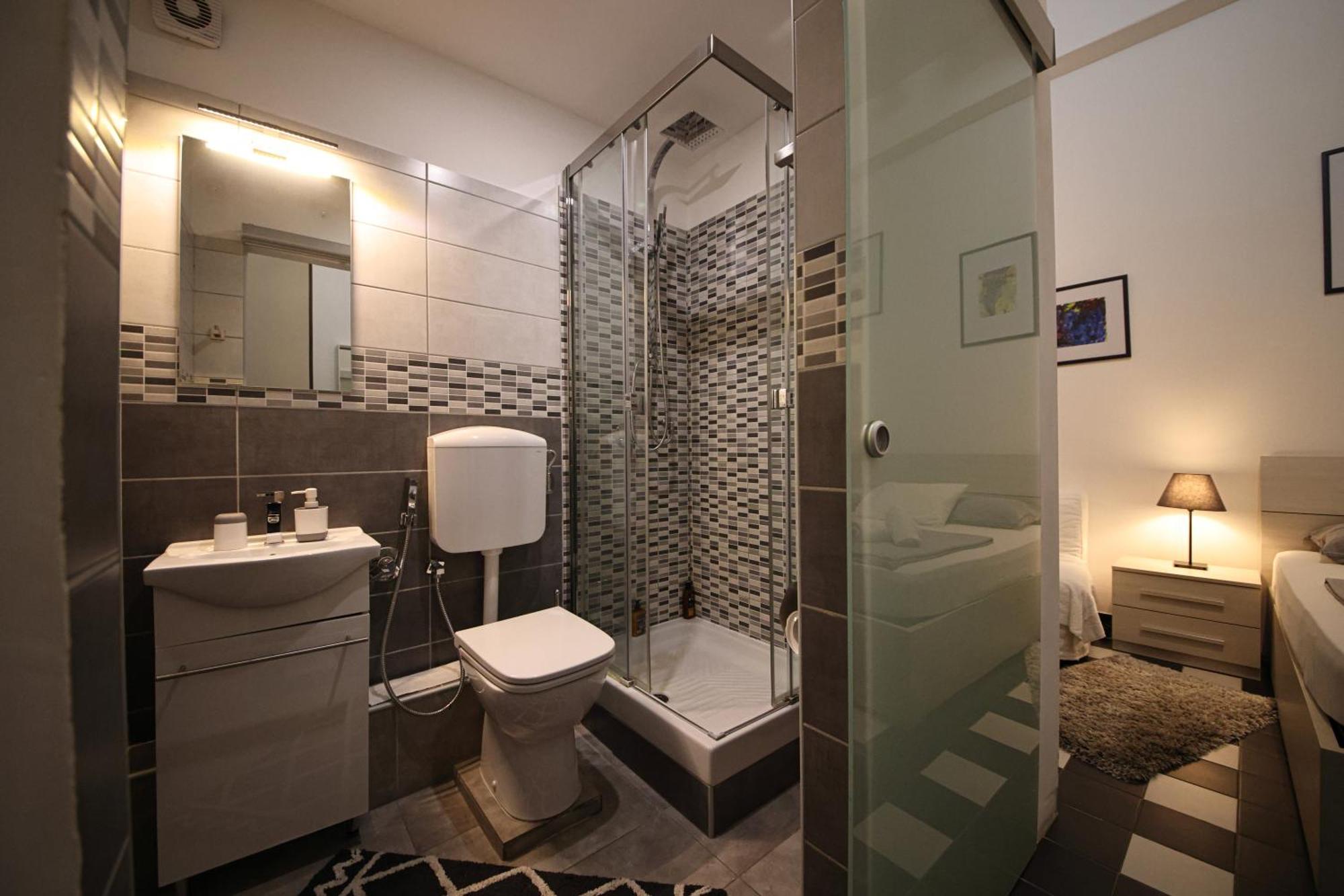 Nik Rooms Генуя Экстерьер фото