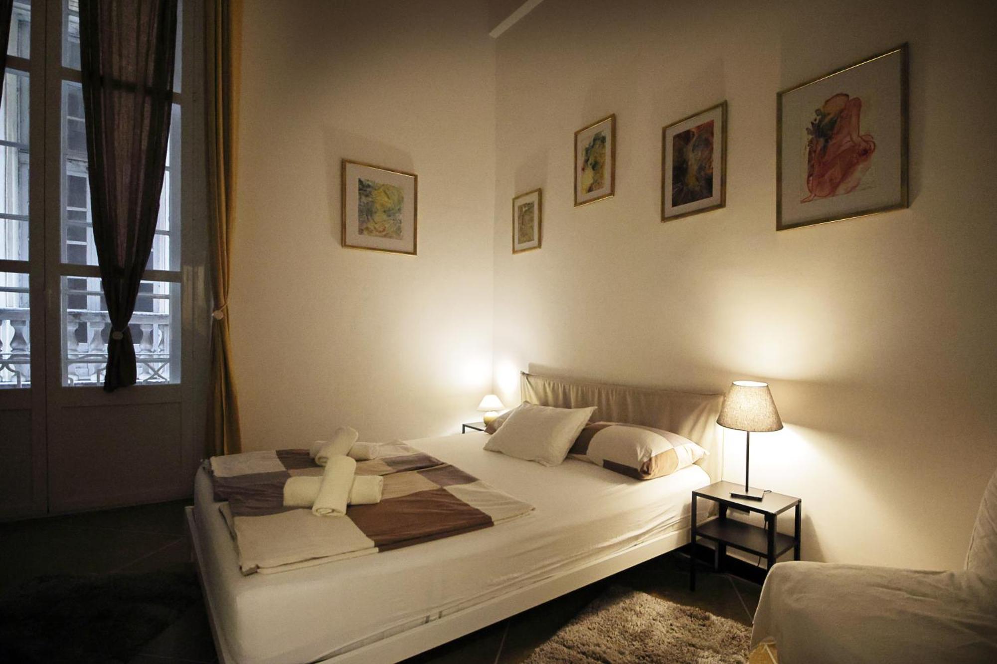 Nik Rooms Генуя Экстерьер фото