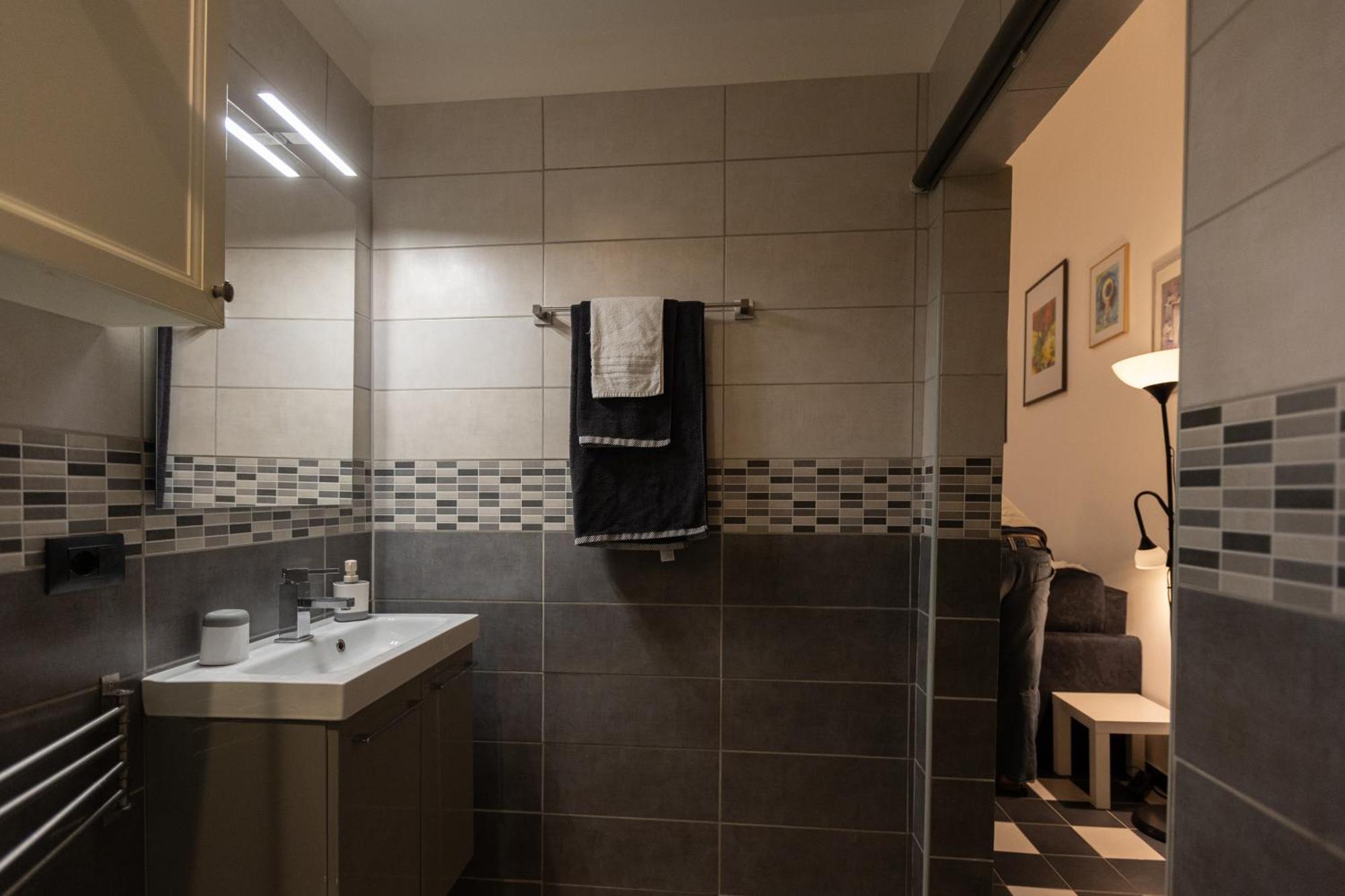 Nik Rooms Генуя Экстерьер фото